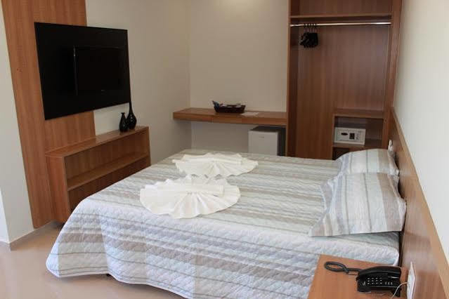 Guines Palace Hotel Patrocinio Luaran gambar