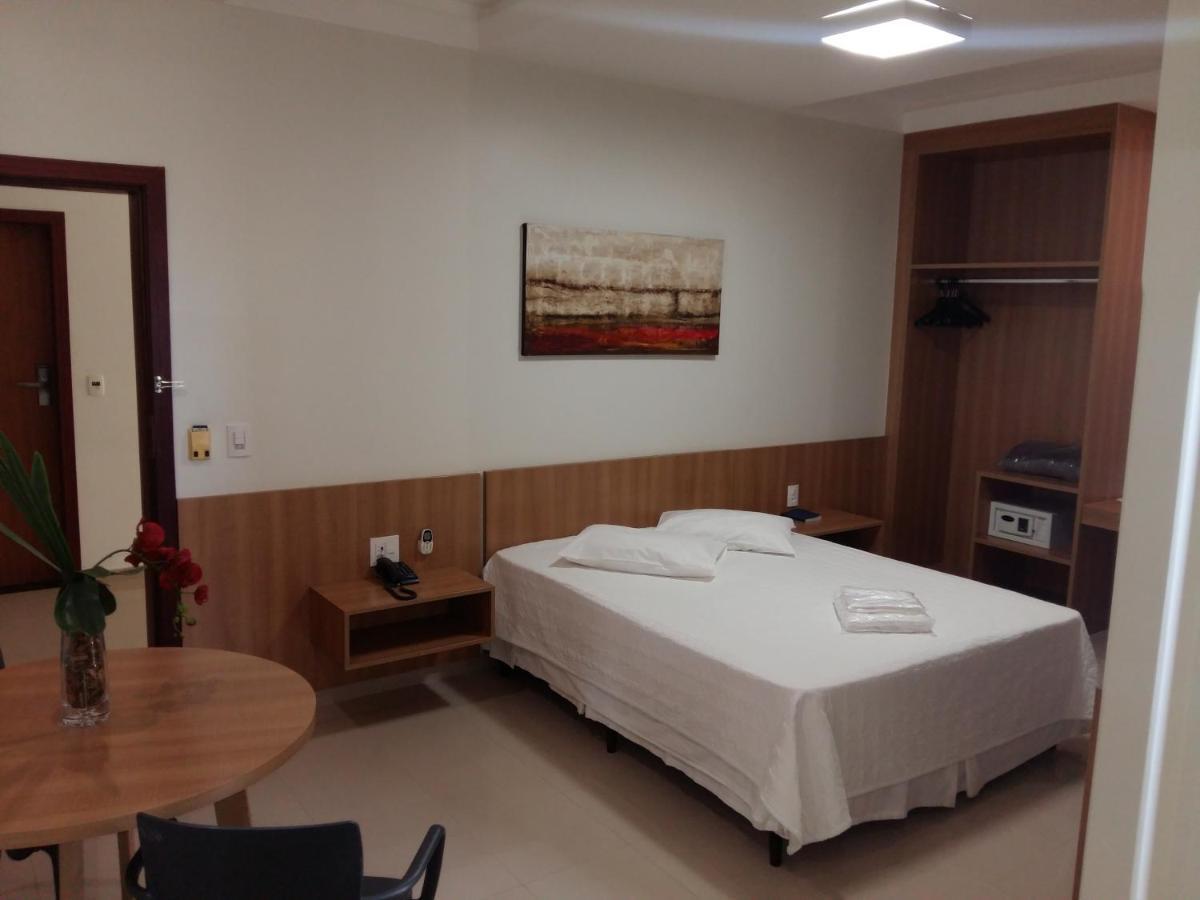 Guines Palace Hotel Patrocinio Luaran gambar