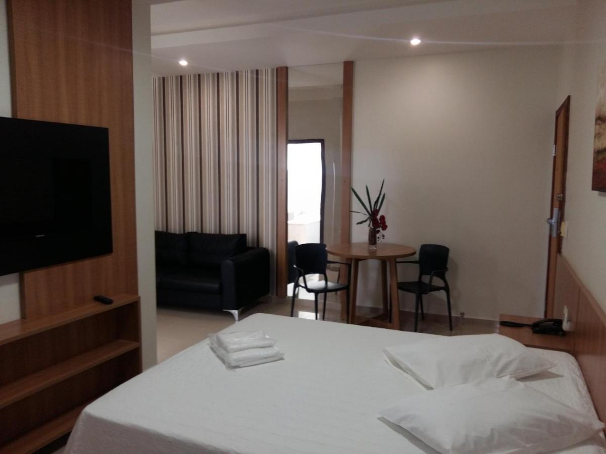 Guines Palace Hotel Patrocinio Luaran gambar