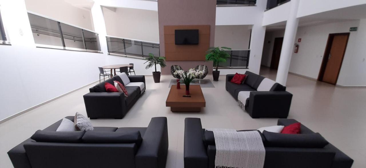 Guines Palace Hotel Patrocinio Luaran gambar