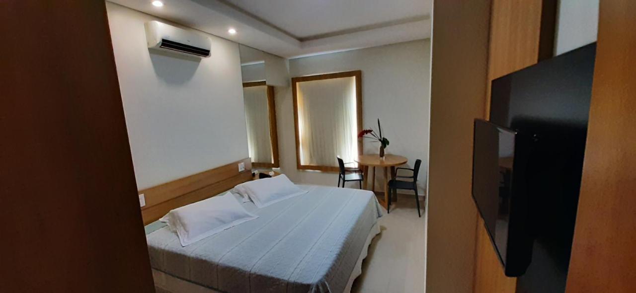 Guines Palace Hotel Patrocinio Luaran gambar